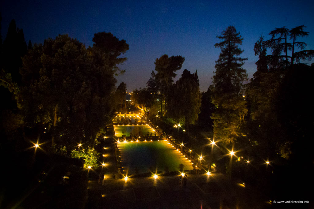 Vila d'Este noću - bazeni Neptunove fontane