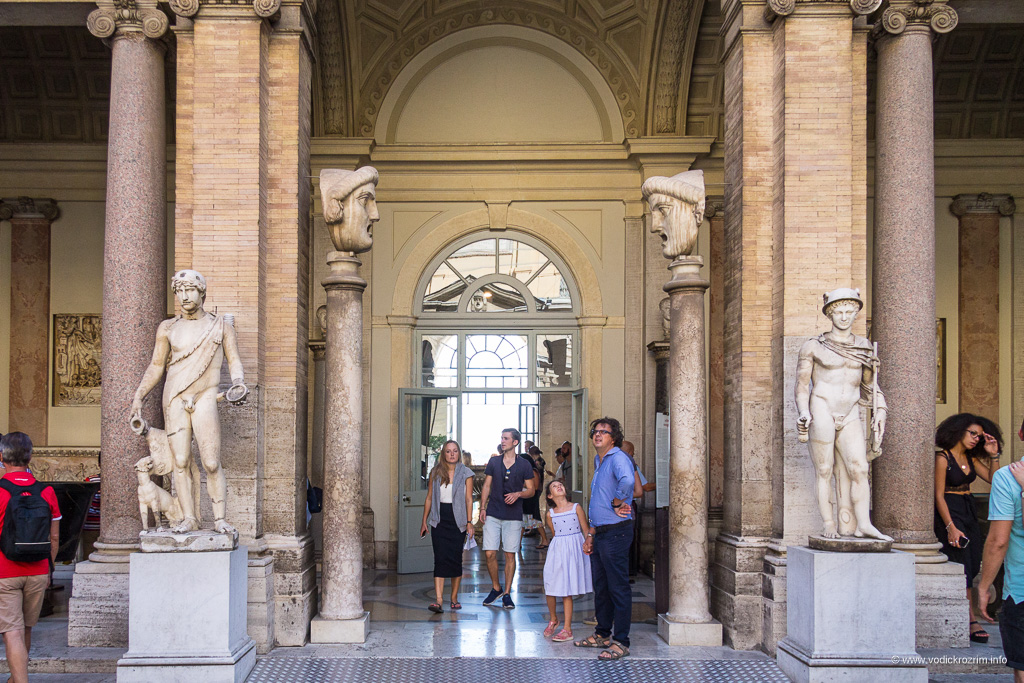 Vatikanski muzej - oktogonalno dvorište